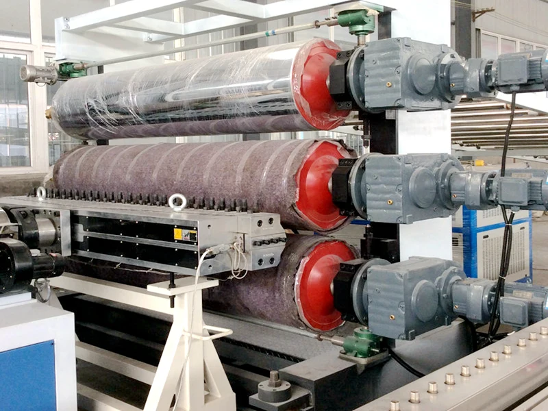 Машина за производство на PVC плочи